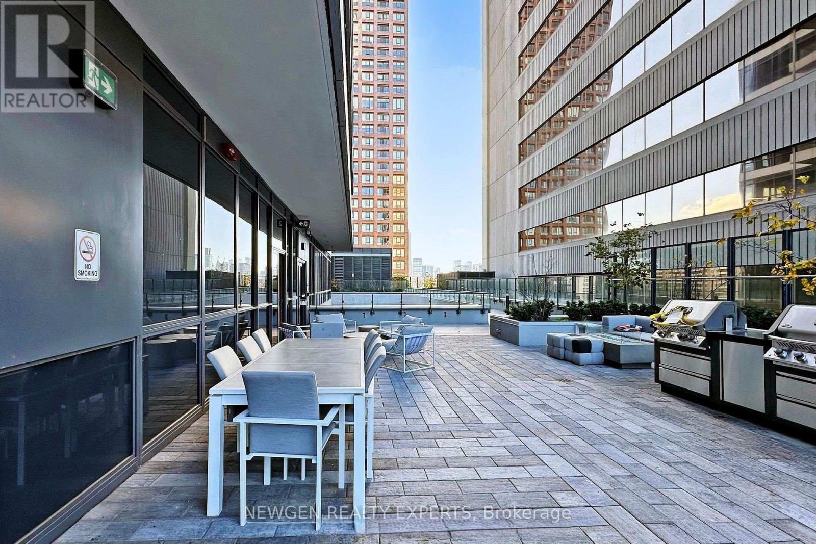 #3004 395 BLOOR STREET E - 20