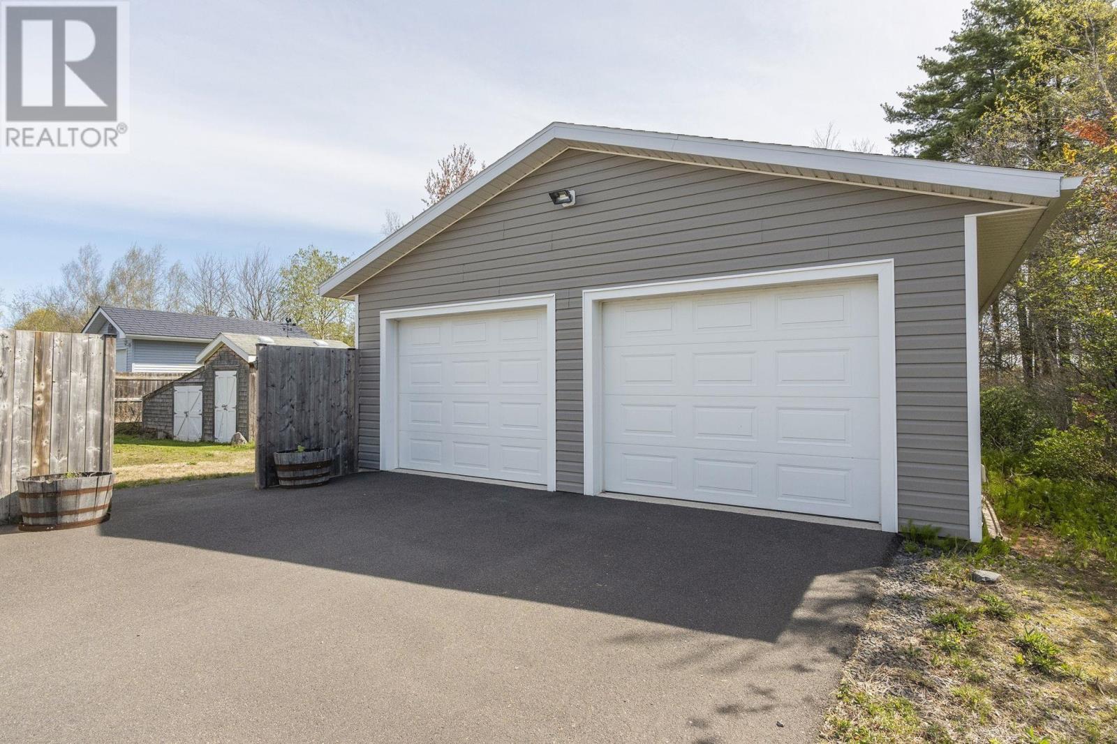 1134 ANDRINGA Drive - 27