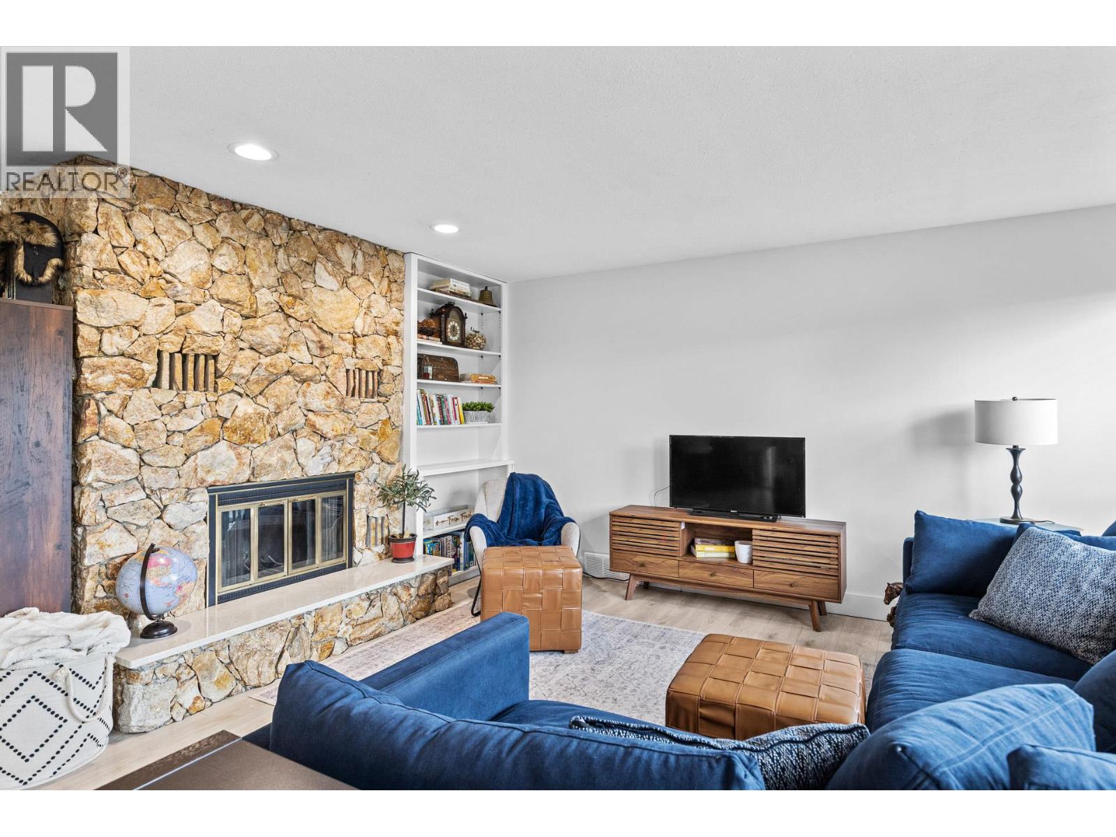 1703 Sonora Drive, Kelowna