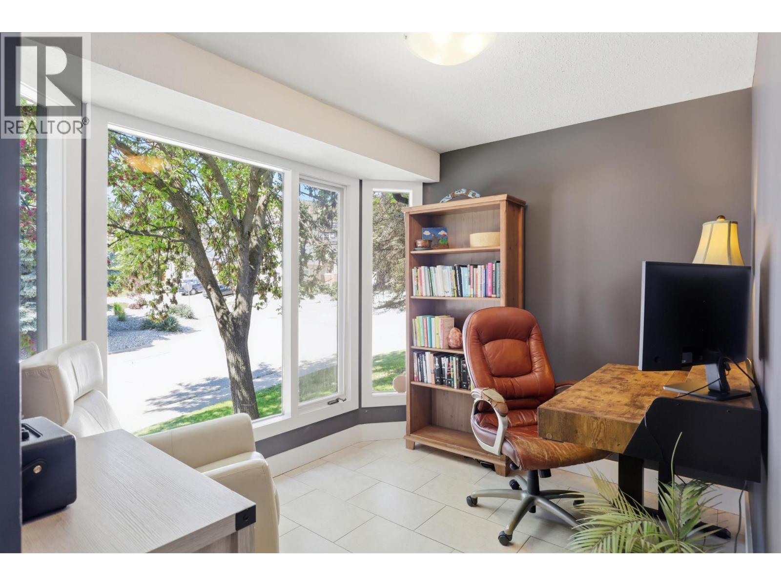 1703 Sonora Drive, Kelowna