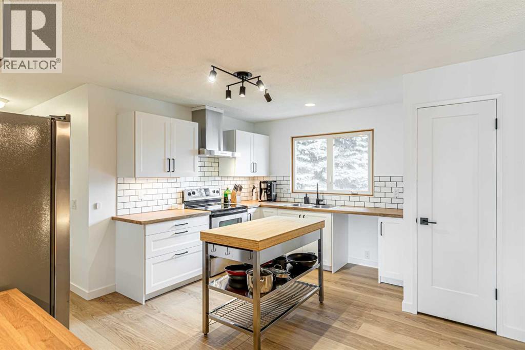 111 Lynnview Way SE - 12