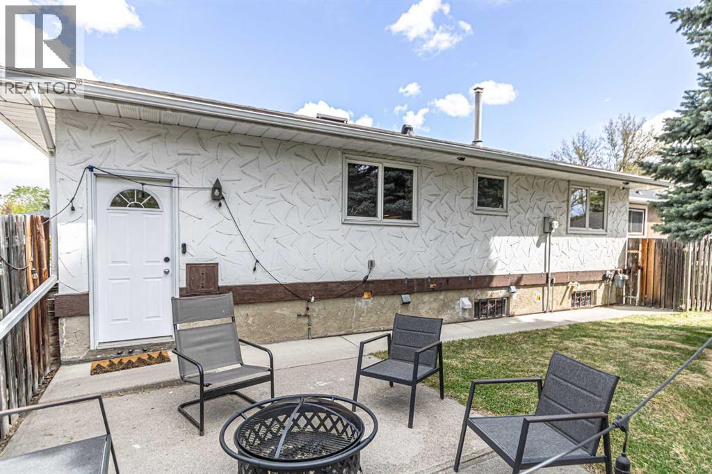 111 Lynnview Way SE - 32