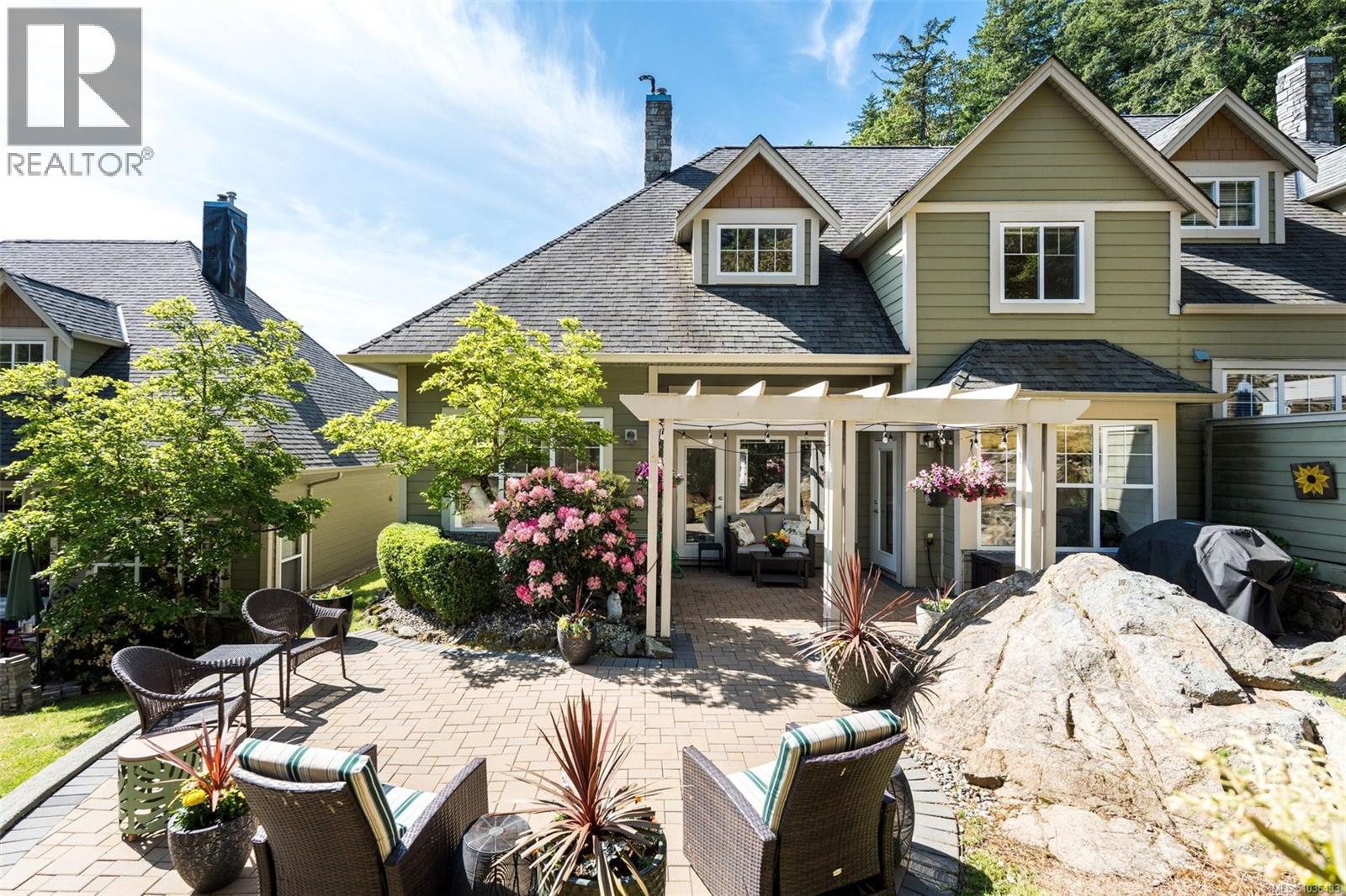 #103 945 Bear Mountain Pkwy - 2