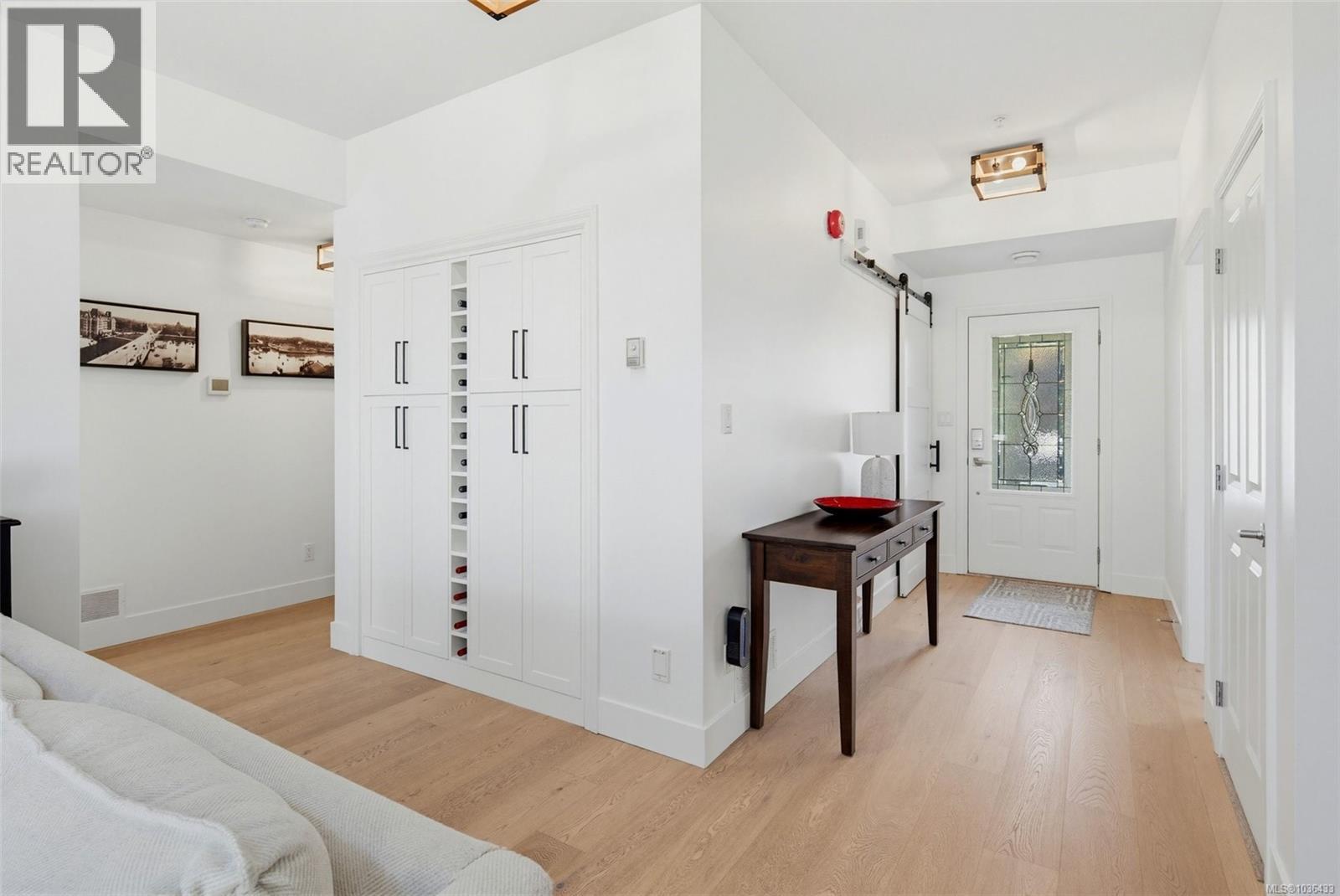 #103 945 Bear Mountain Pkwy - 20