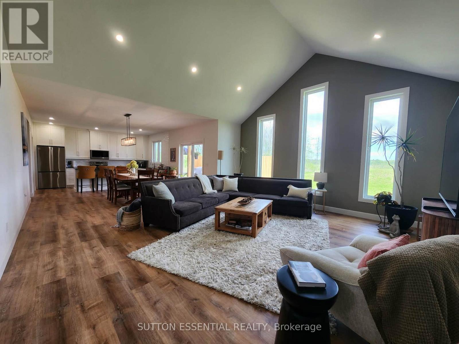 2302 2ND CONCESSION ROAD - 15