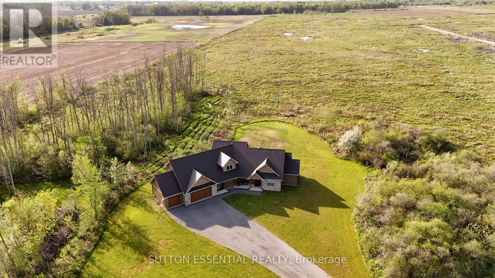 2302 2ND CONCESSION ROAD - 40