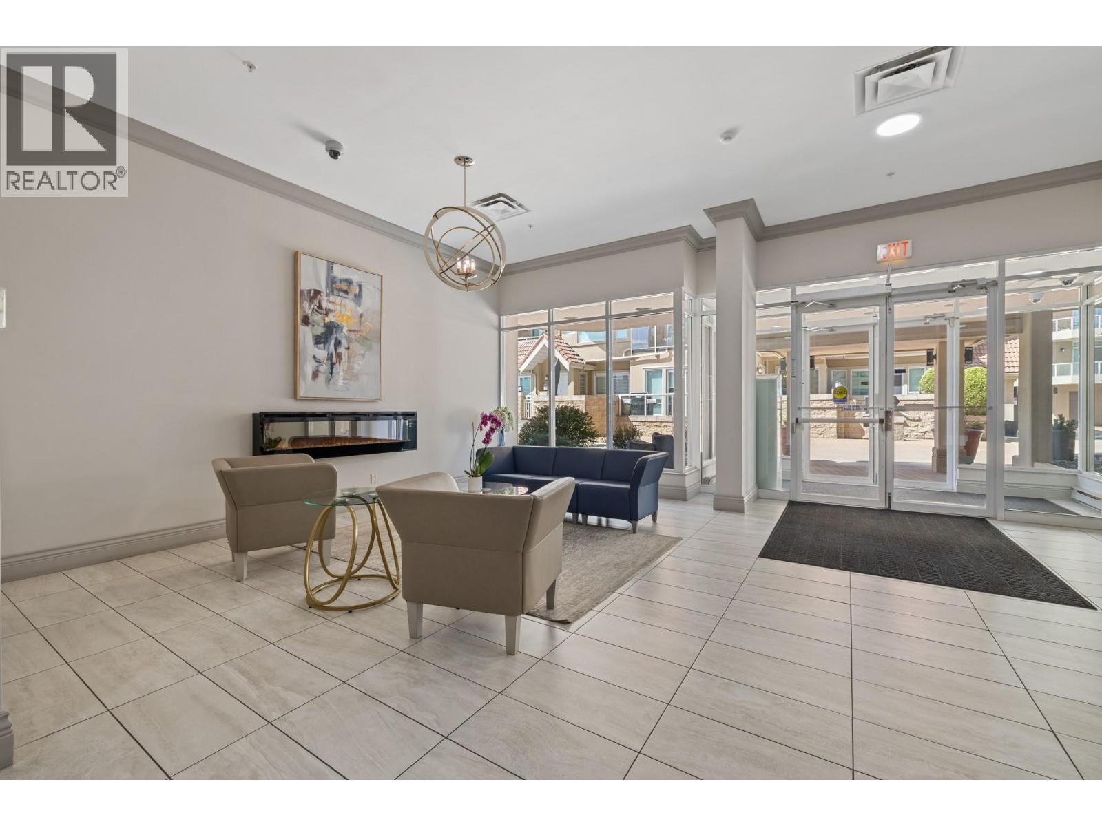 701 1160 Sunset Drive, Kelowna