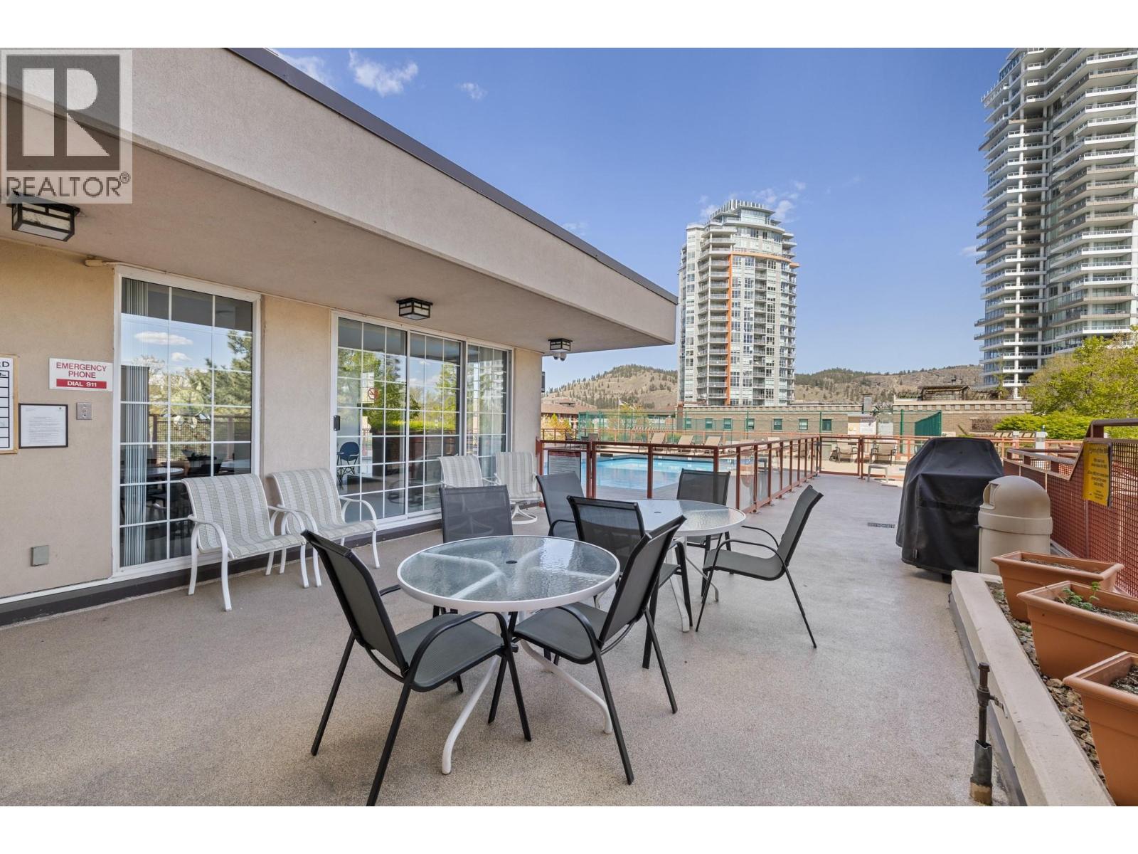 701 1160 Sunset Drive, Kelowna