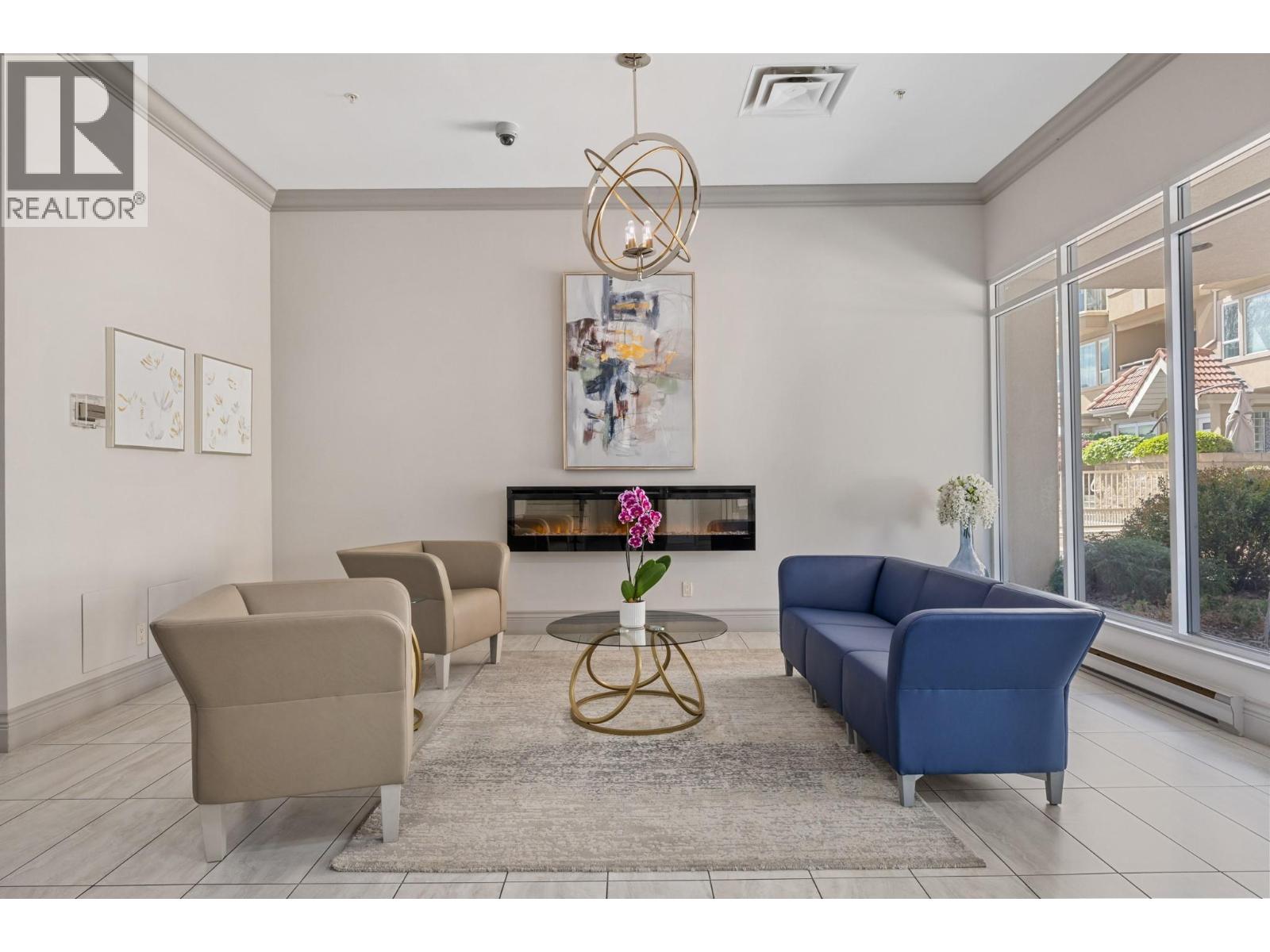 701 1160 Sunset Drive, Kelowna