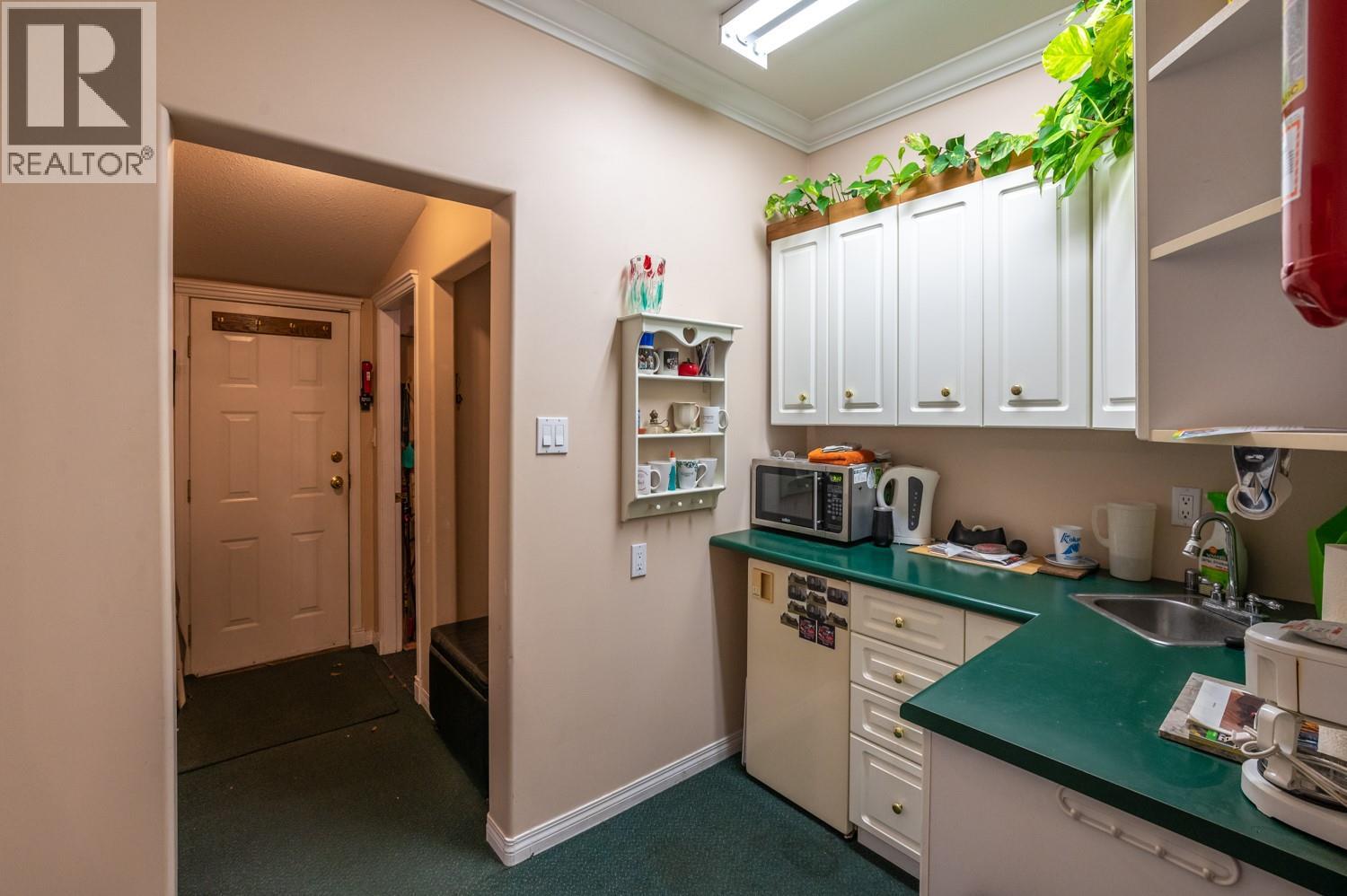 626 MARTIN Street, Penticton