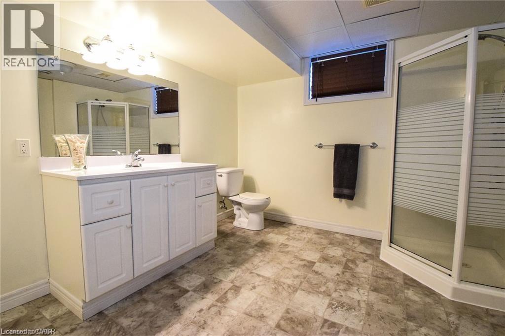 3 MEADOWBROOK Court - 38