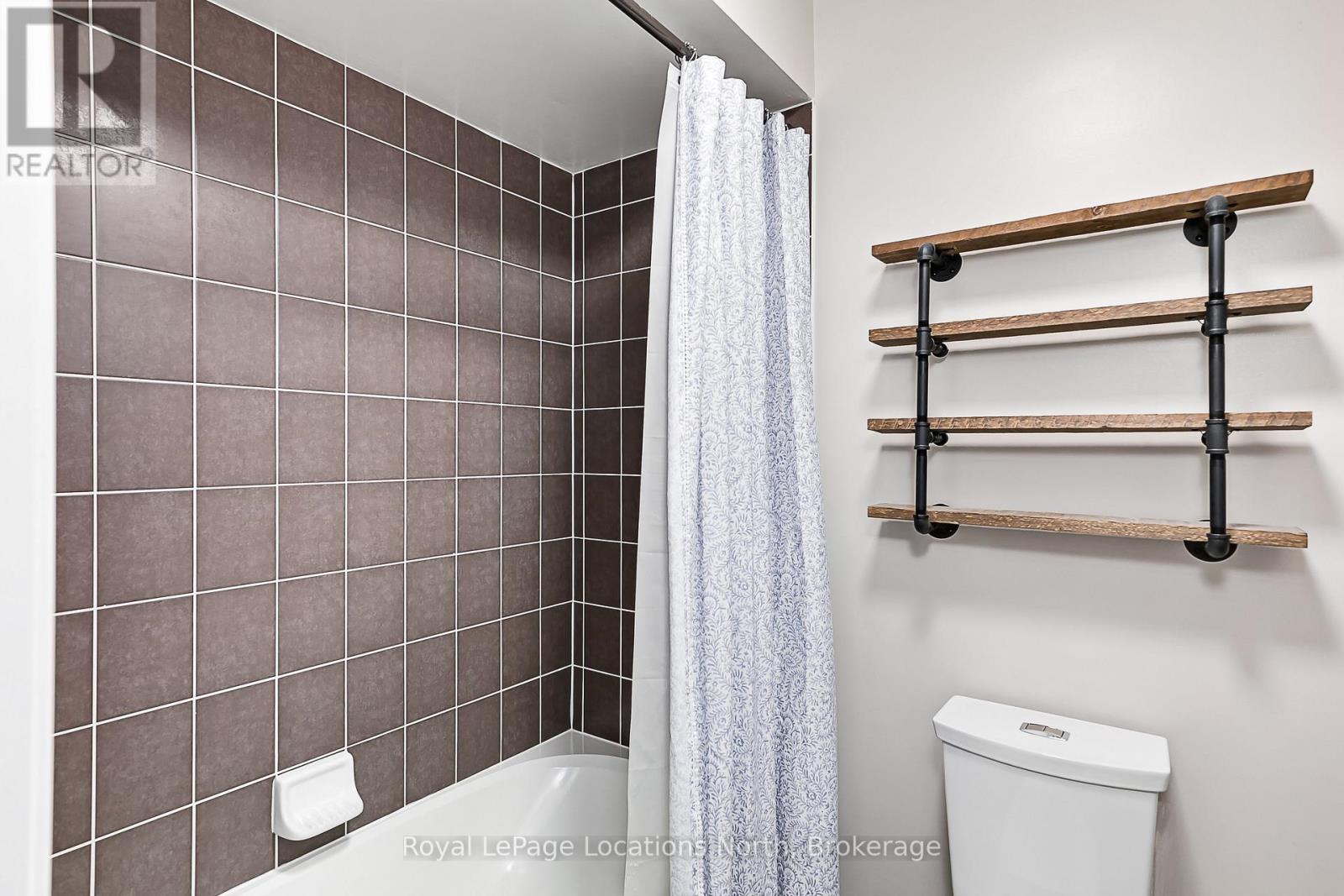 50 HUGHES STREET - 24