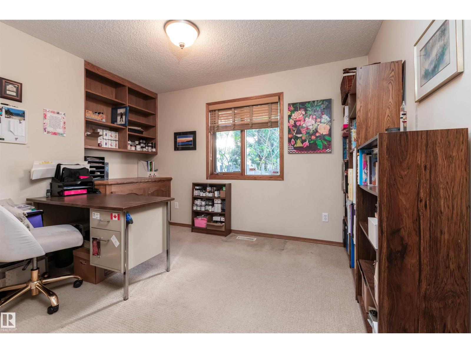 5204 190 ST NW - 18