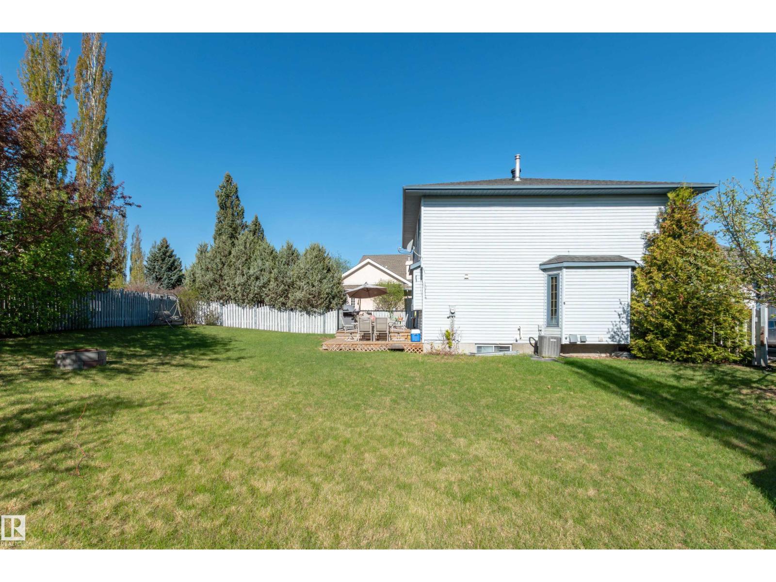 5204 190 ST NW - 45