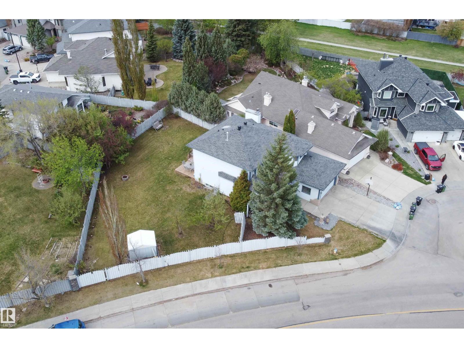 5204 190 ST NW - 48