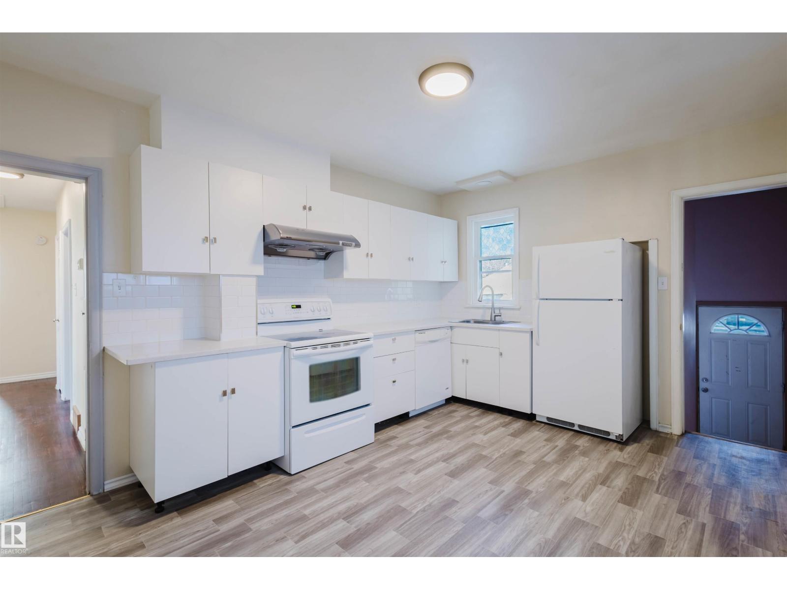 10511 80 ST NW — photo 7
