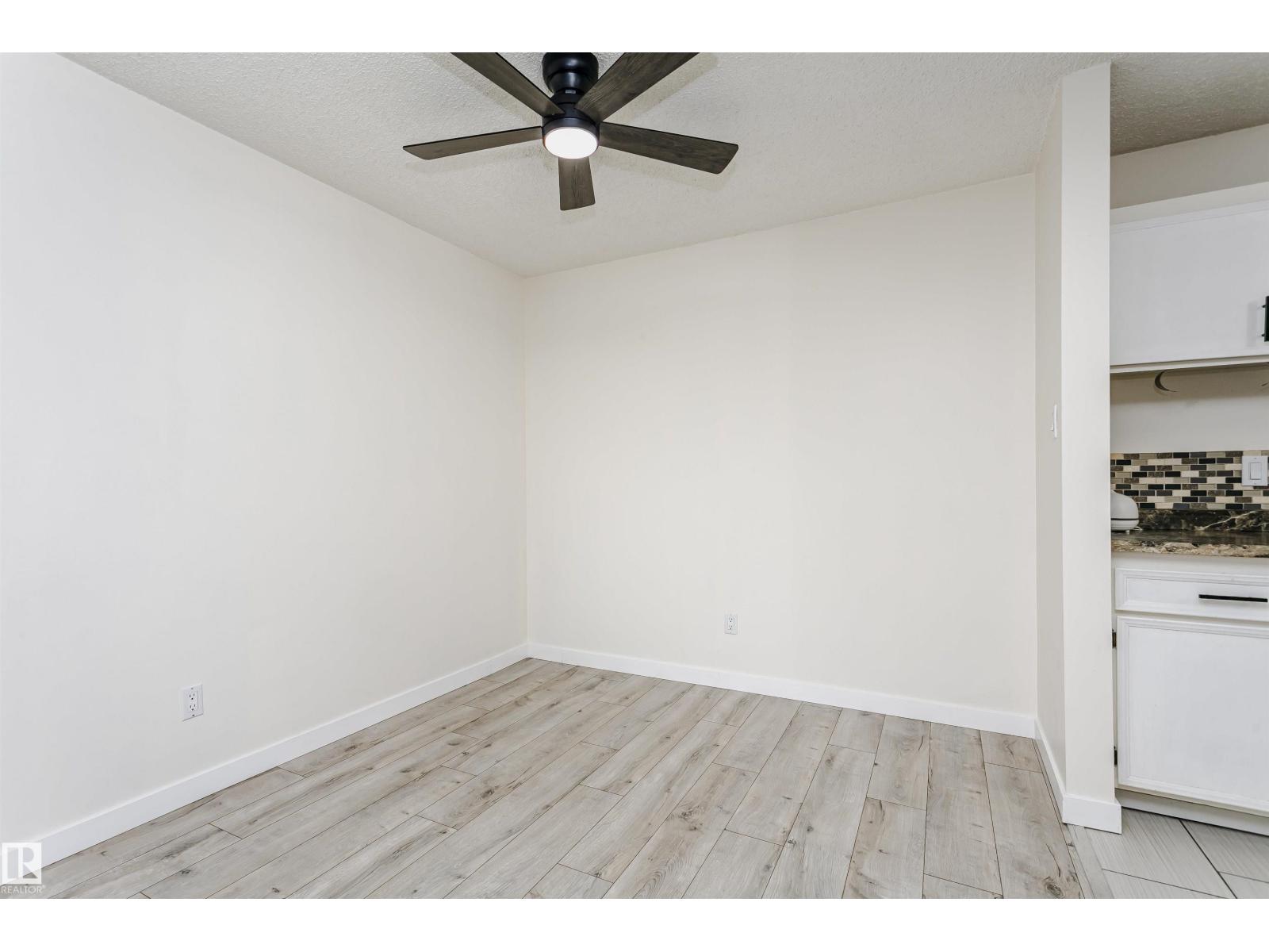 9221 172 ST NW - 20