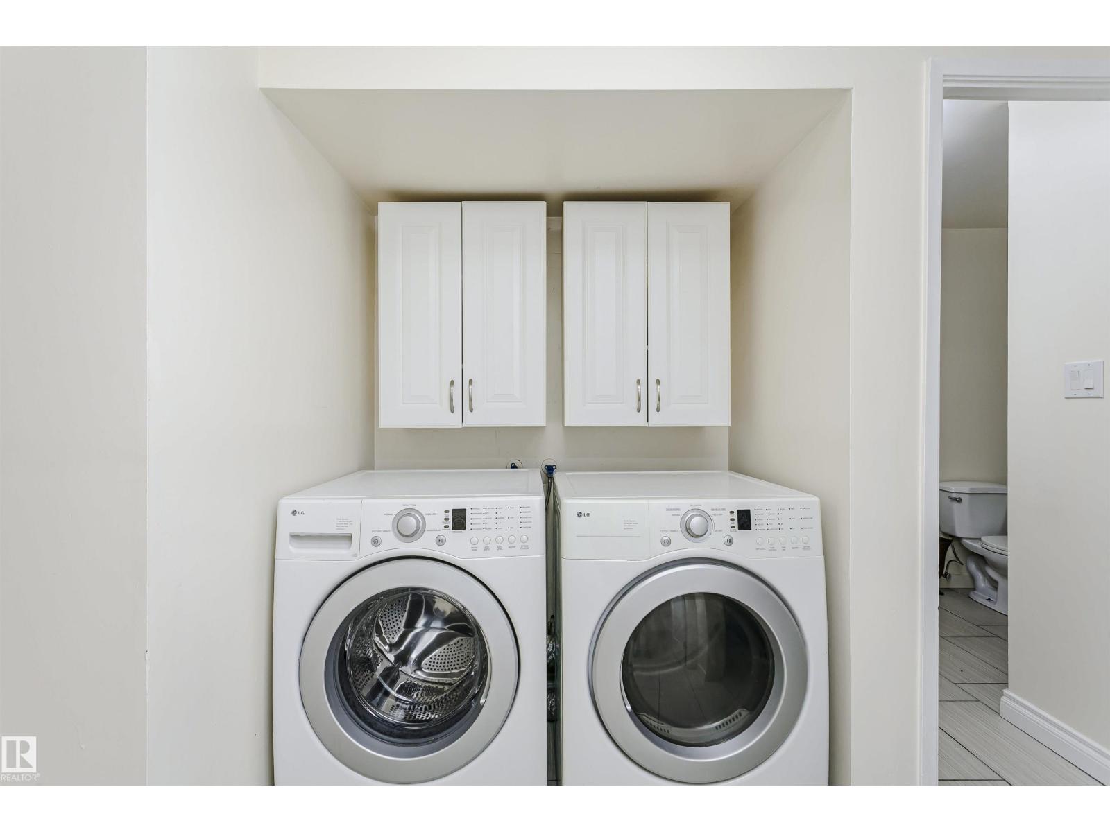 9221 172 ST NW - 39