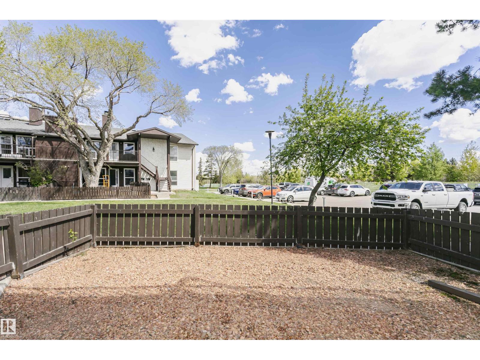9221 172 ST NW - 40