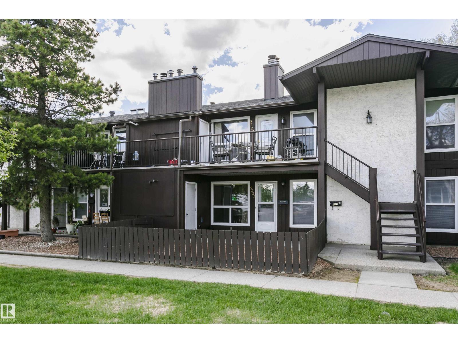 9221 172 ST NW - 5