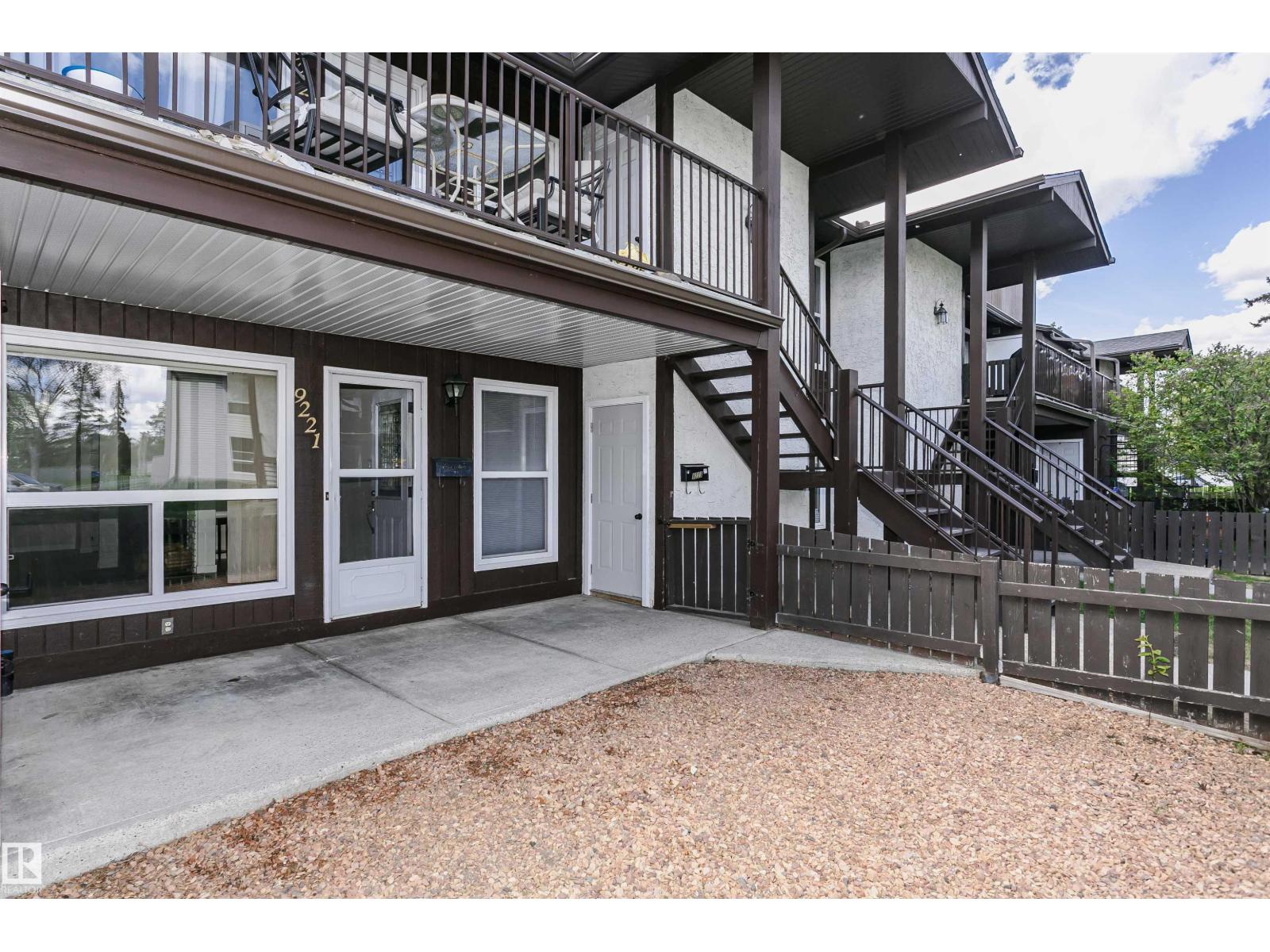 9221 172 ST NW - 6
