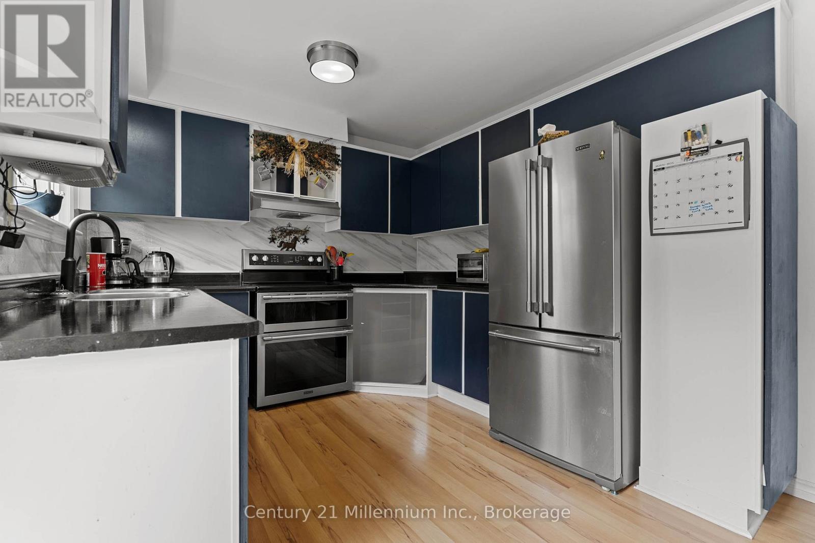 1025 12TH STREET E - 20