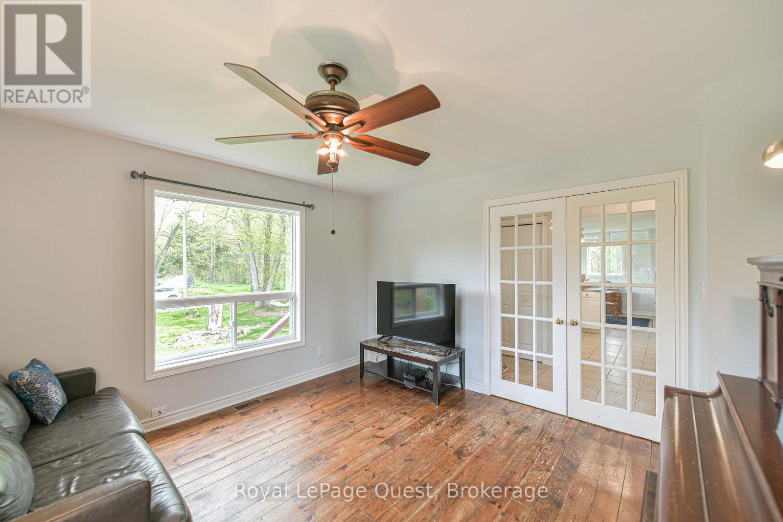 137 MORTON LANE - 45