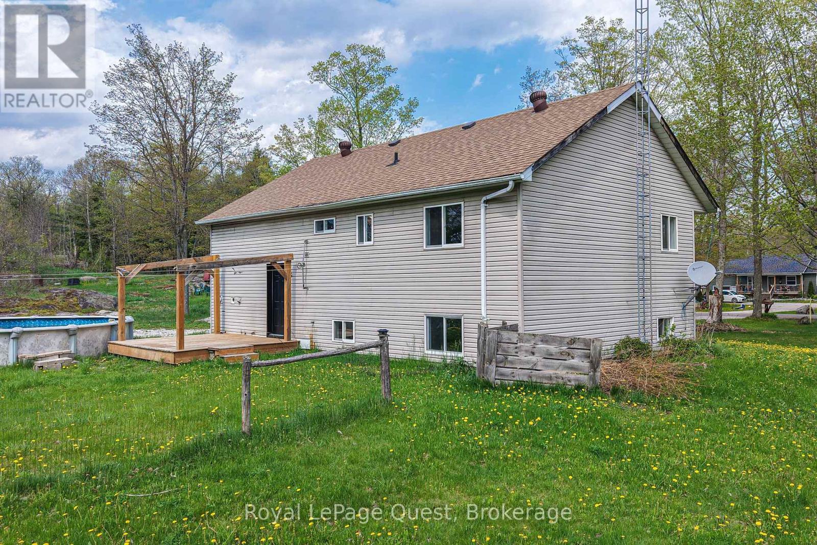 137 MORTON LANE - 5