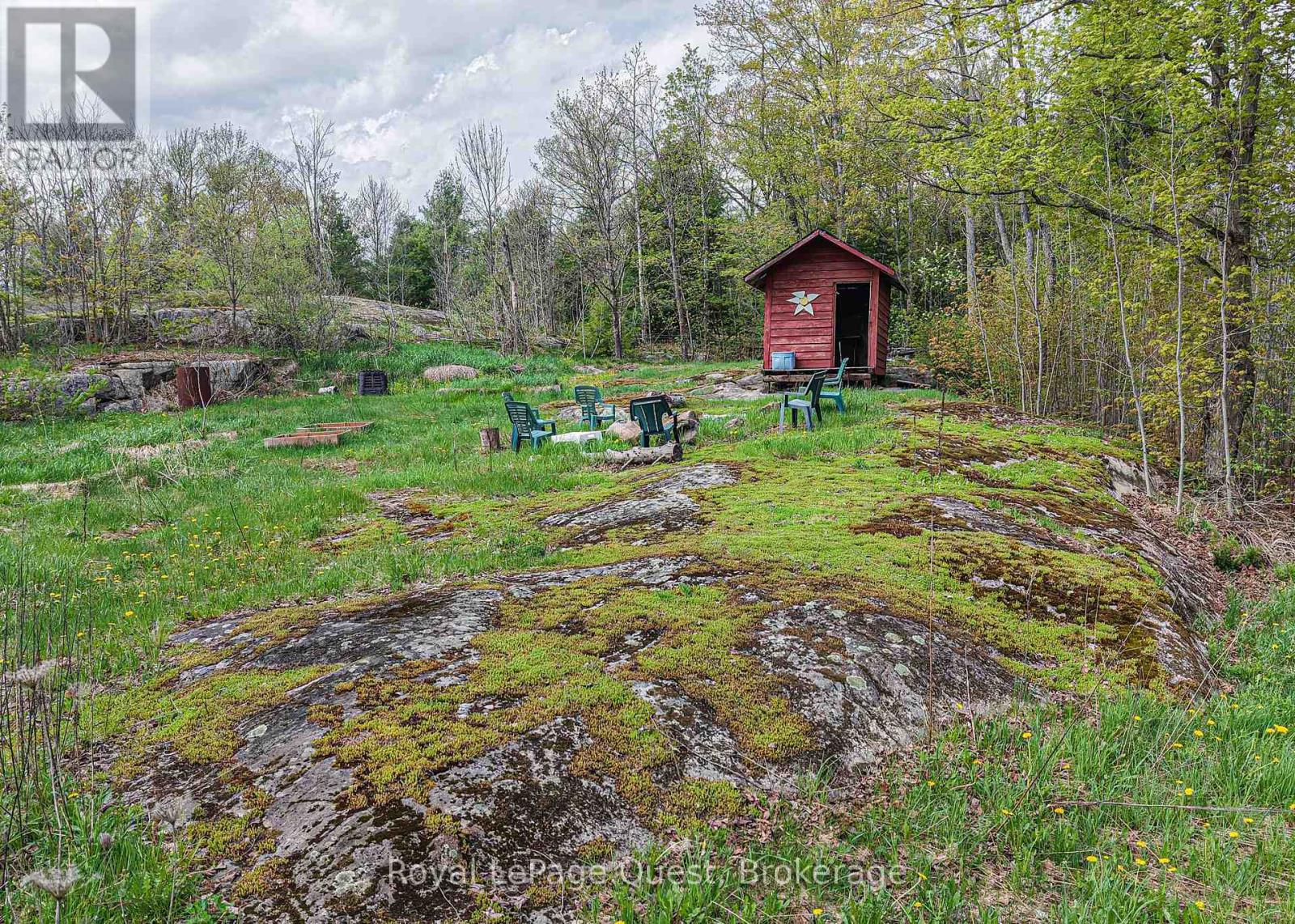 137 MORTON LANE - 9