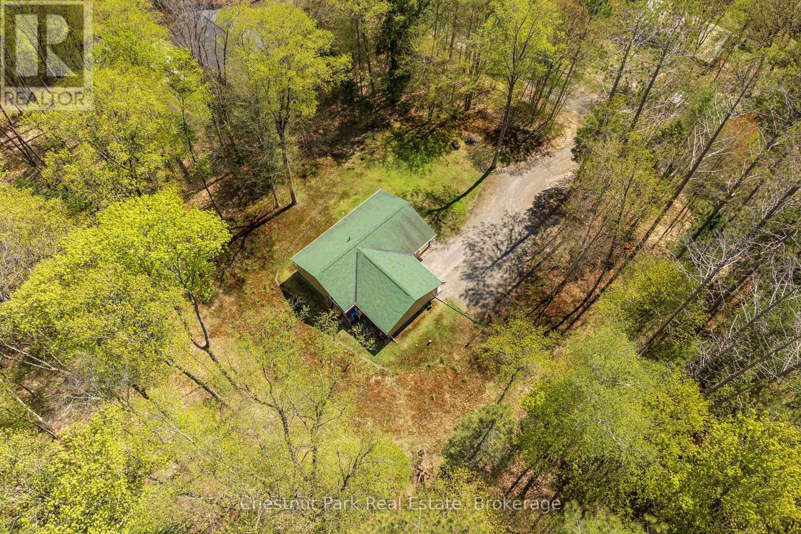 85 LINE HILL ROAD - 34