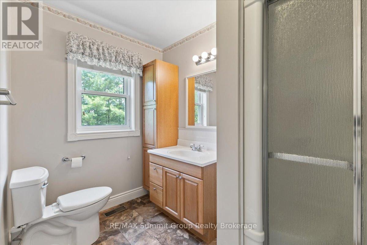 225518 SOUTHGATE ROAD 22 - 19
