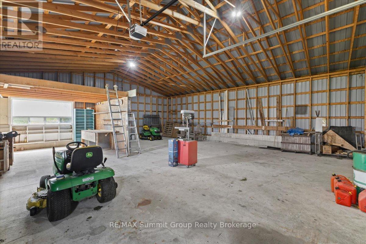 225518 SOUTHGATE ROAD 22 - 33