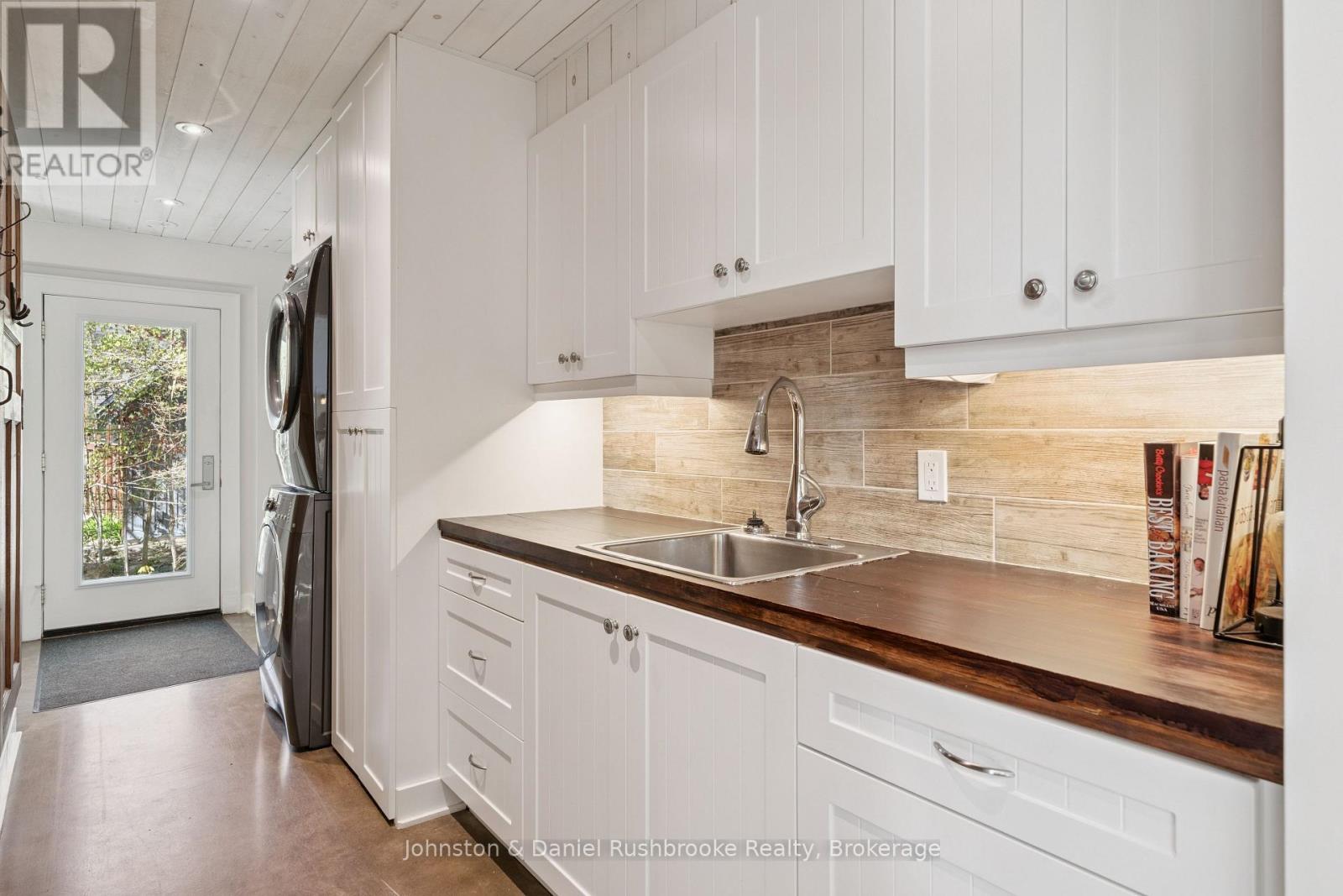 1911 MORTIMERS POINT ROAD - 20