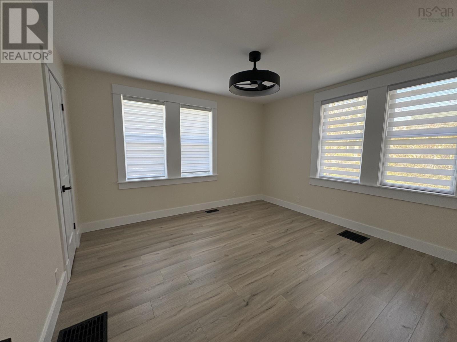 Property 36 of 42 of 24 Varner Road