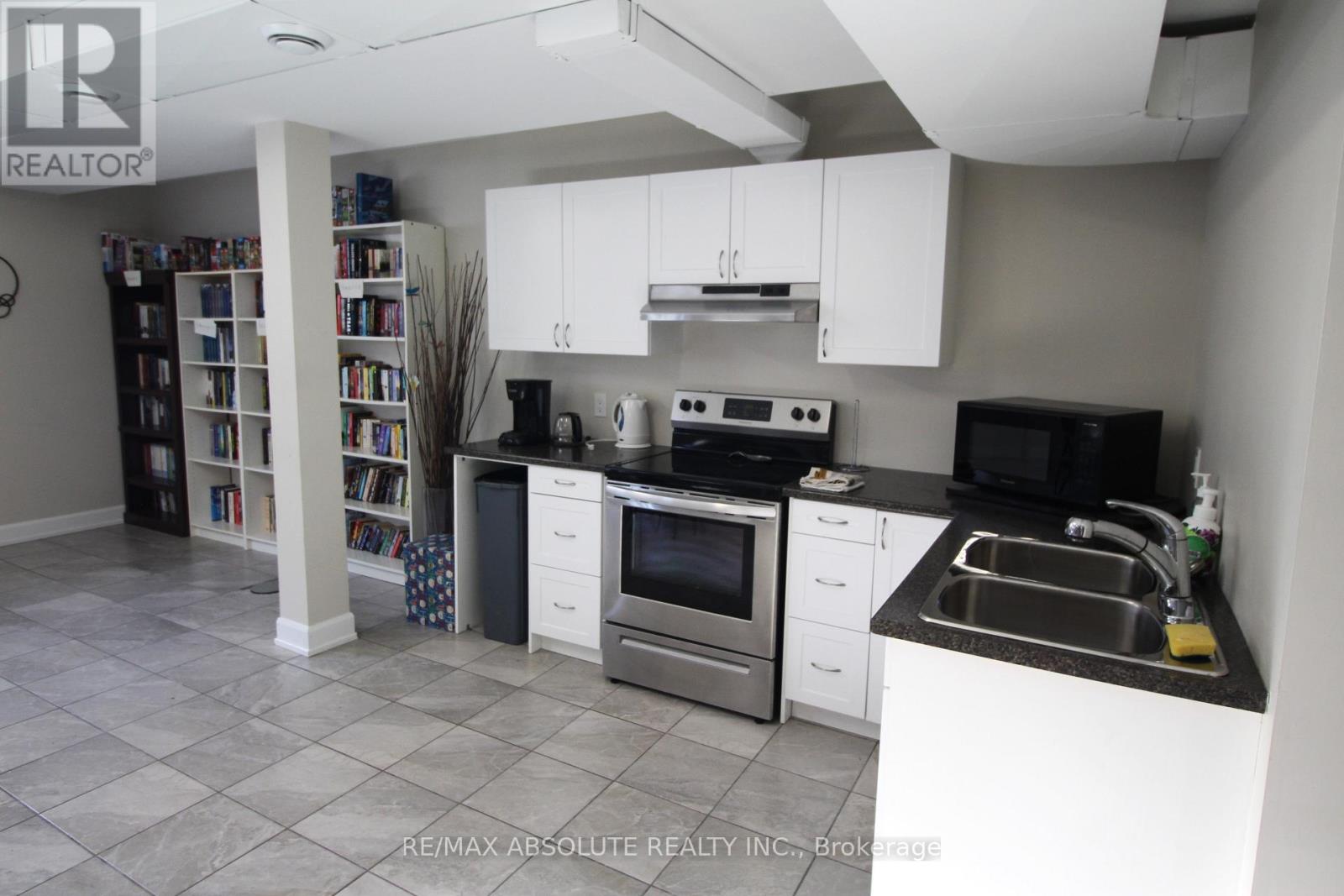 148 EQUINOX DRIVE - 21