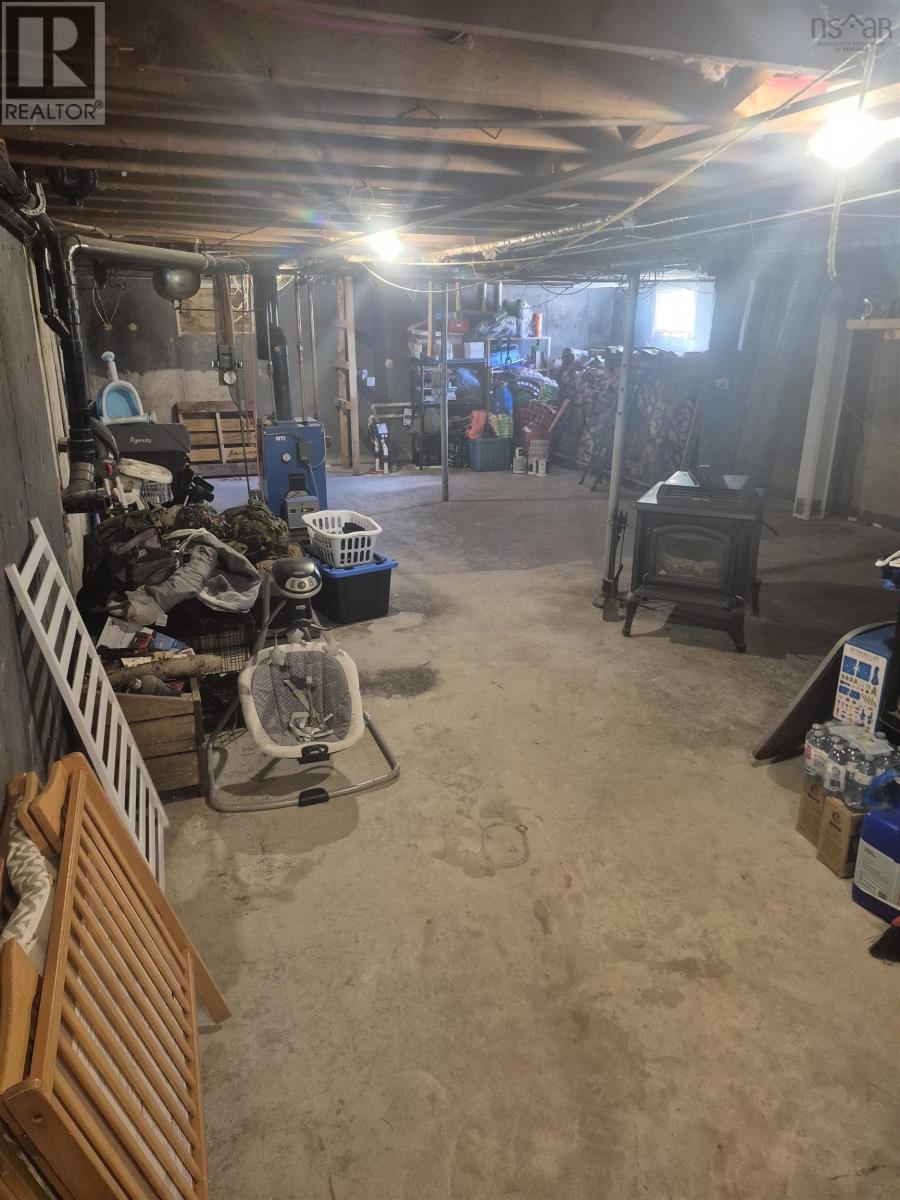 2396 Highway 10 - 44
