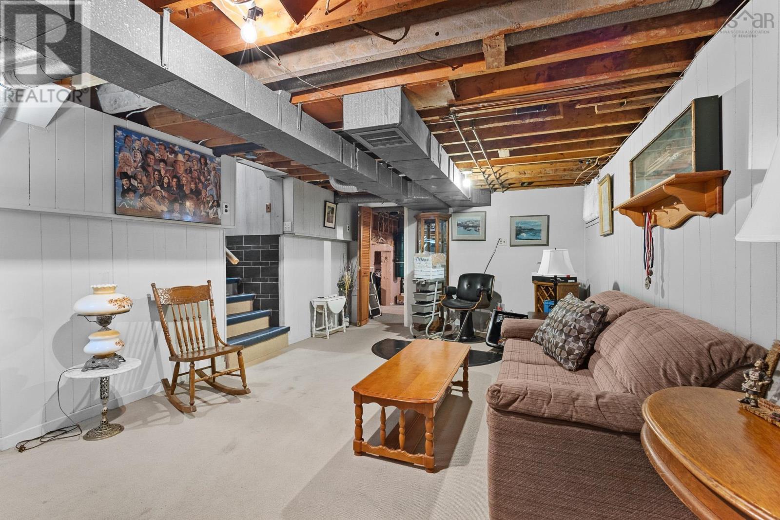 56 Raymond Drive - 35