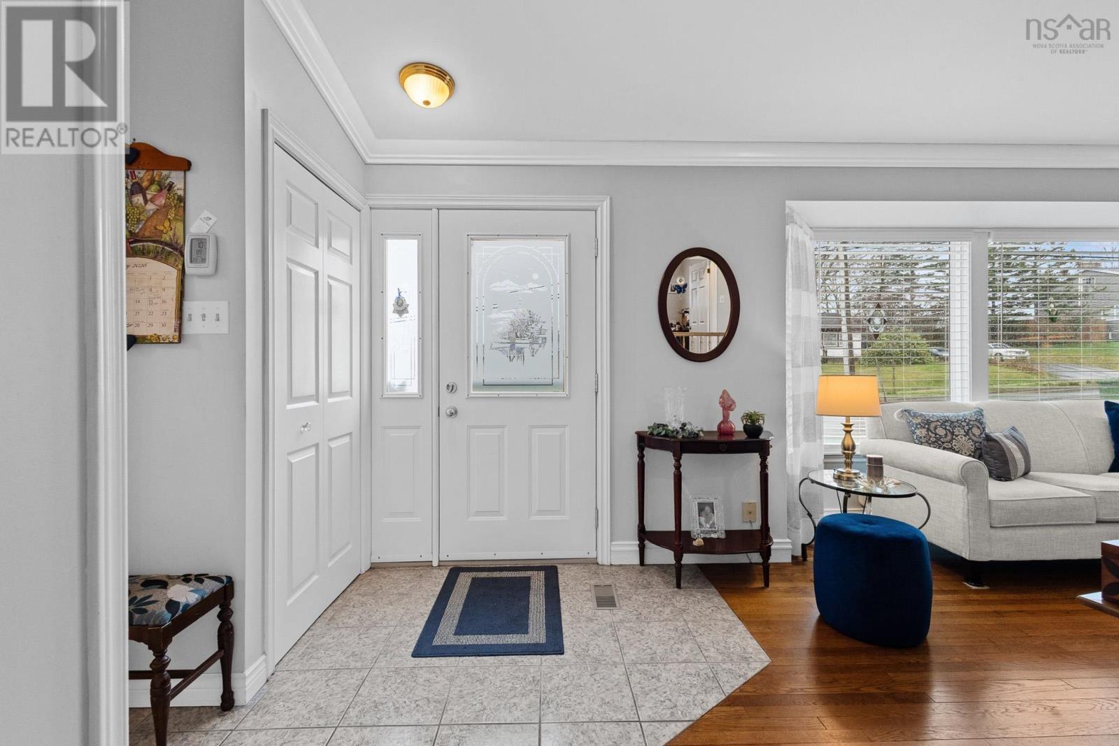 56 Raymond Drive - 10