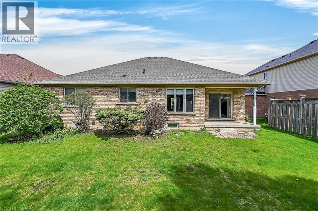 73 COBBLESTONE Drive - 25