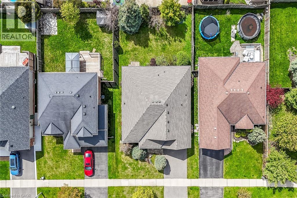 73 COBBLESTONE Drive - 31