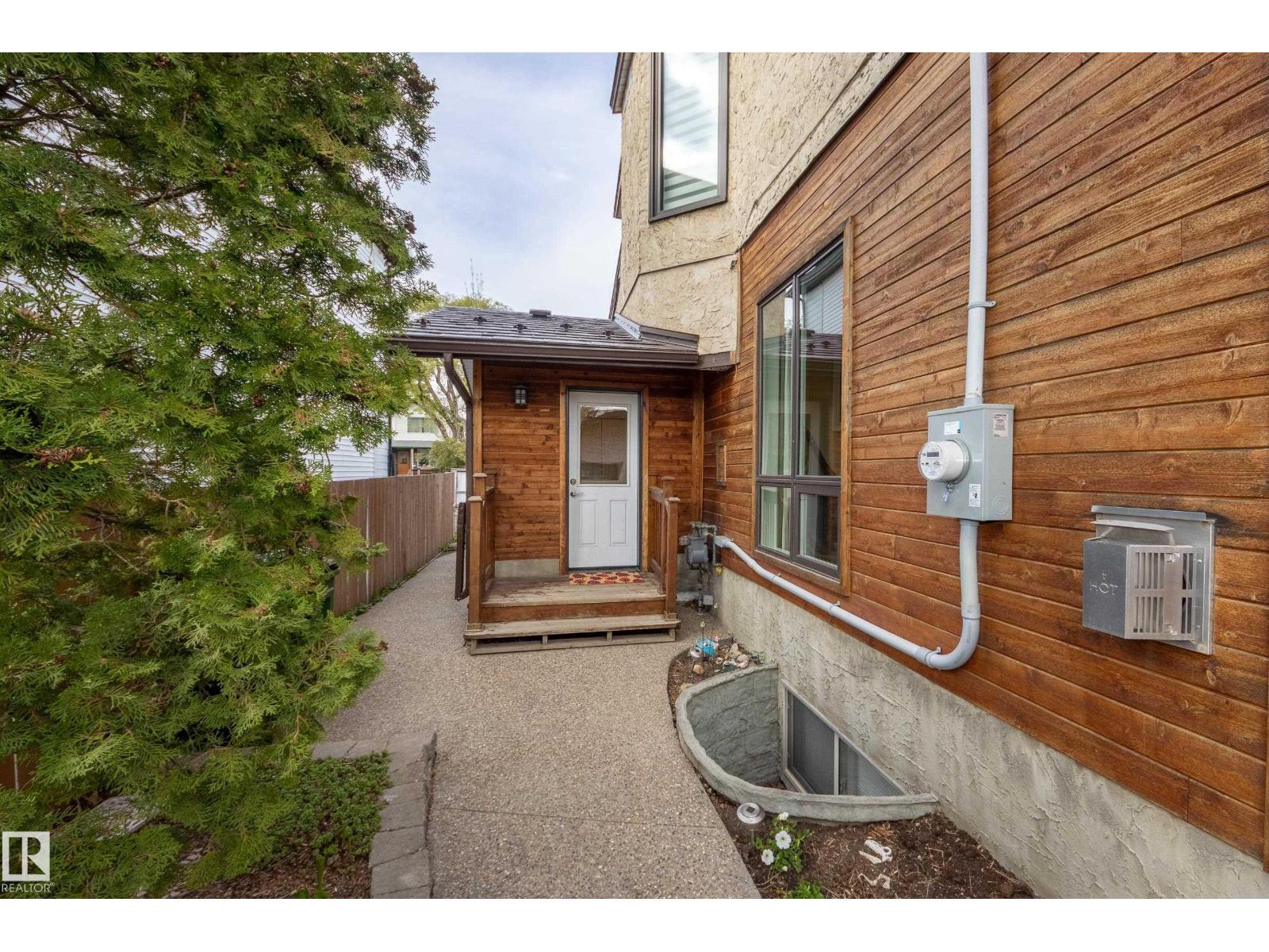 9327 75 AV NW — photo 43