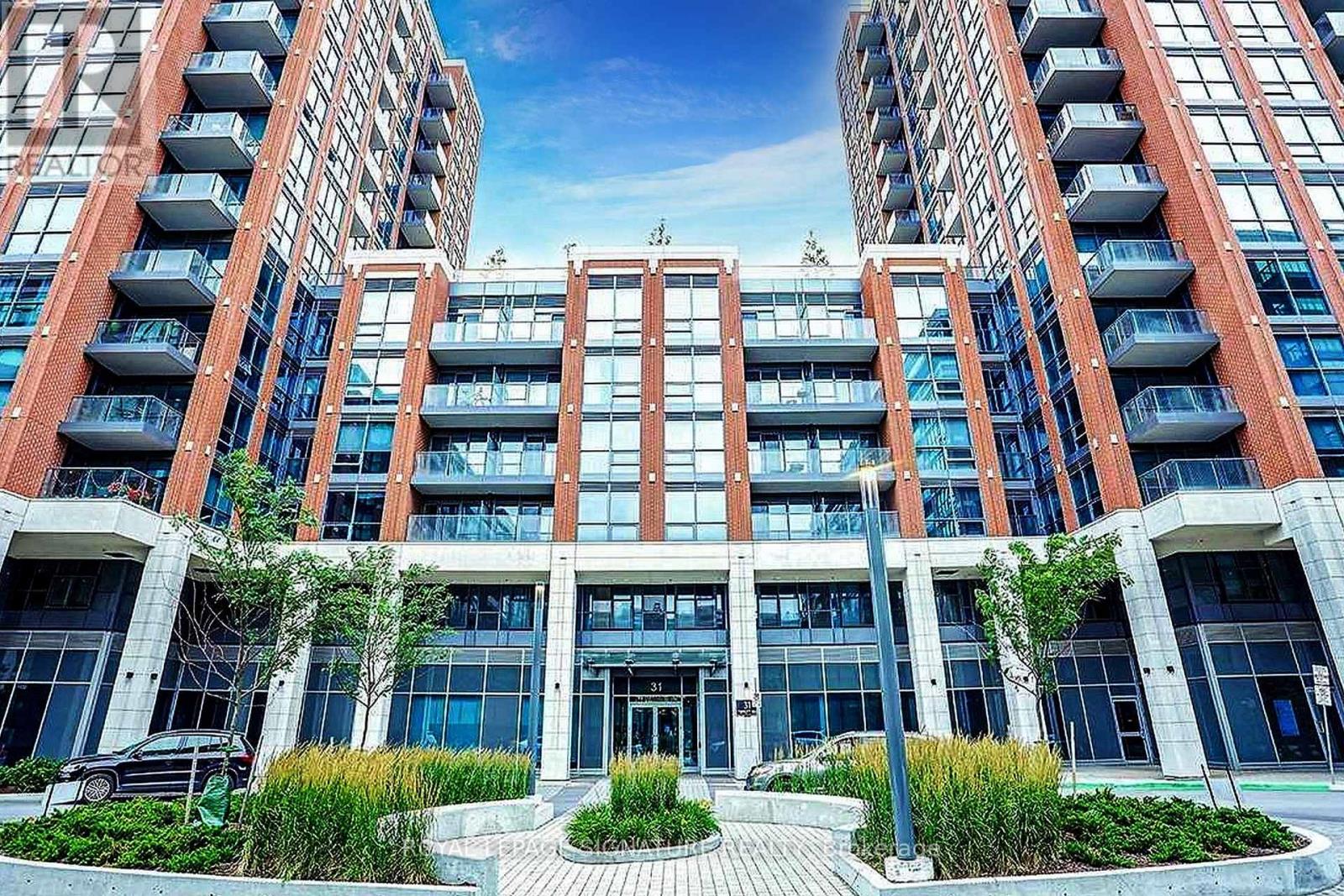 Listing photo of 1517 - 31 TIPPETT ROAD