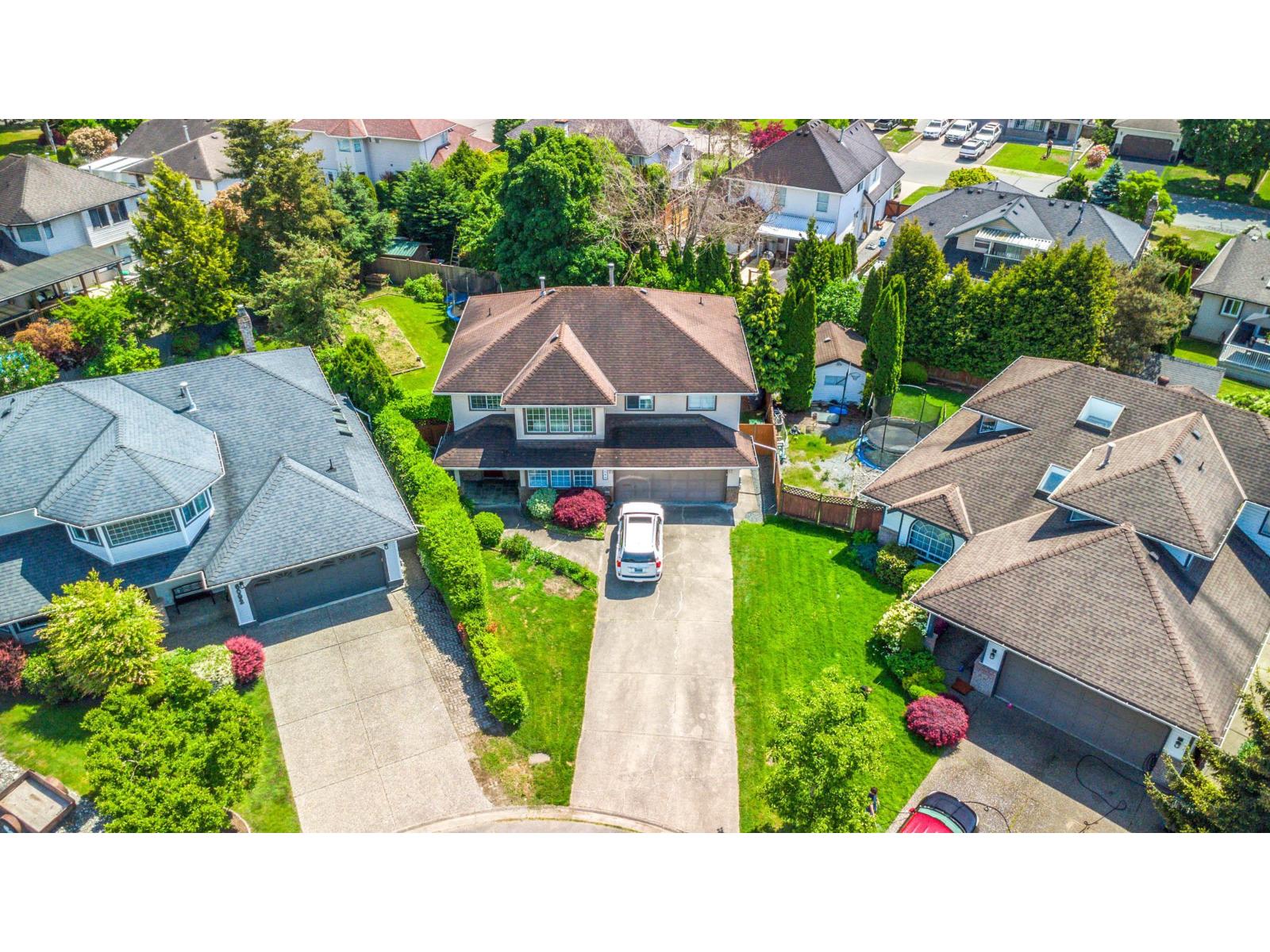 6084 185 STREET, Surrey