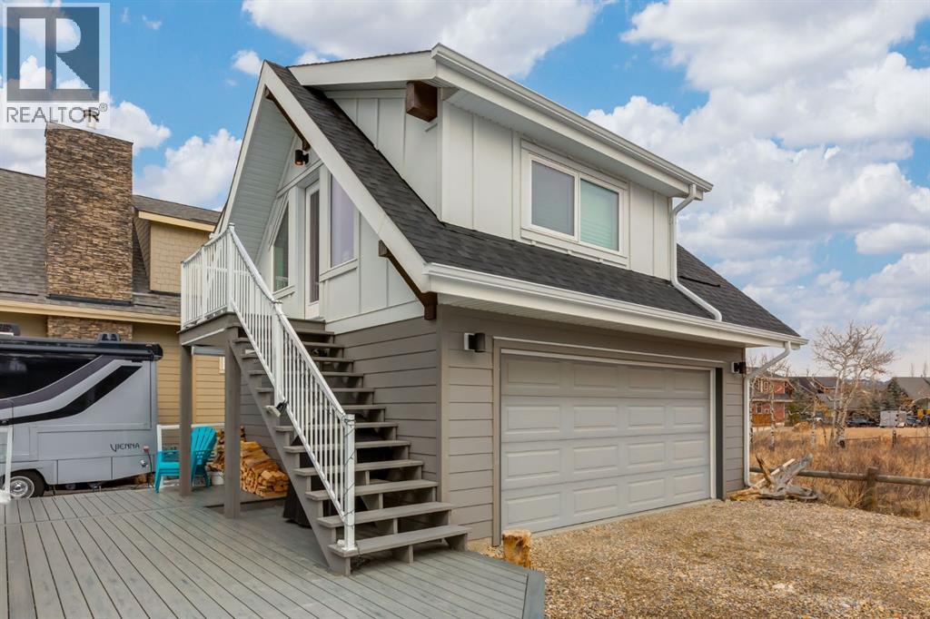 Dbl Detached Garae & Bunkie