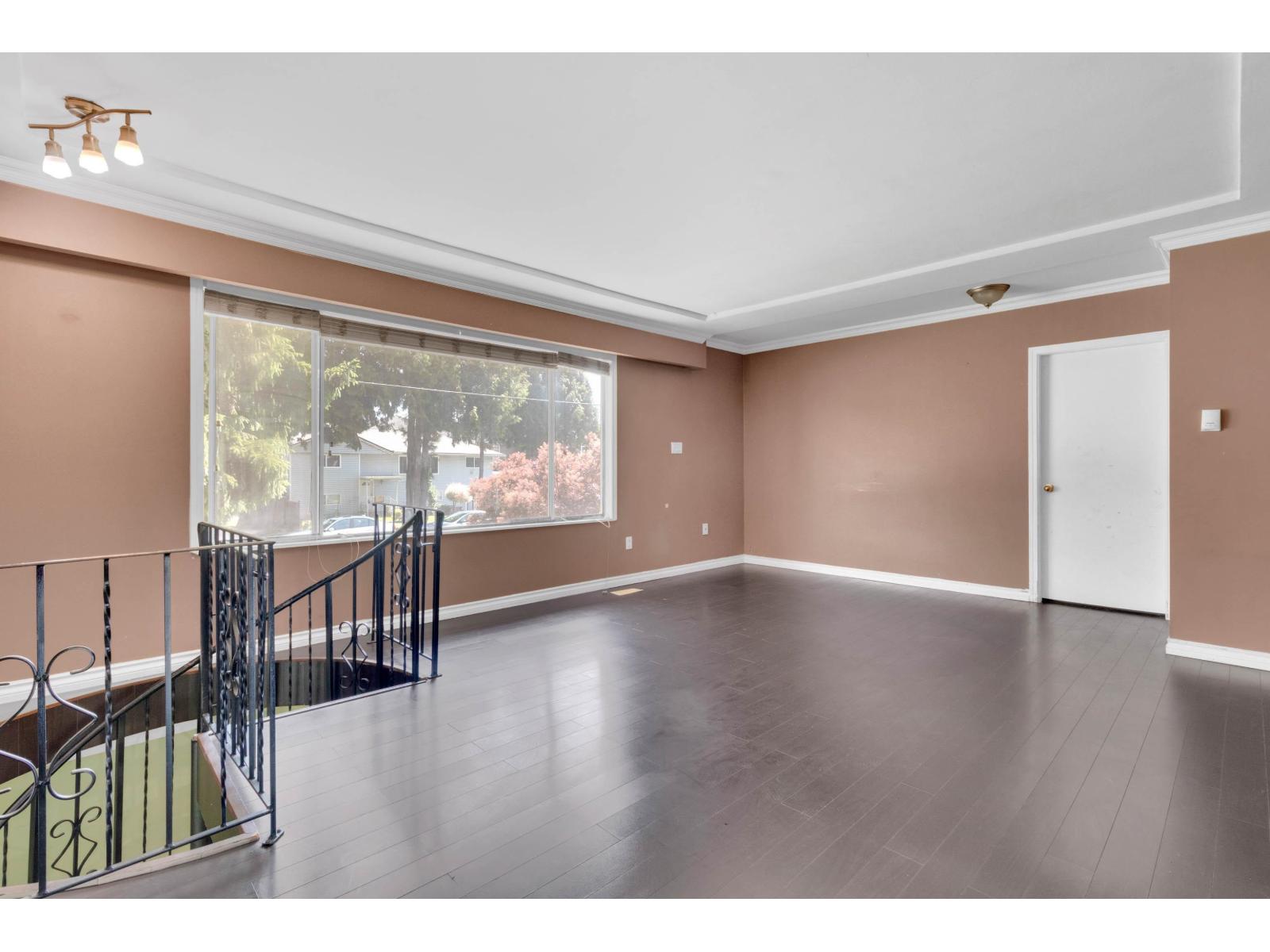 7845 122A STREET, Surrey