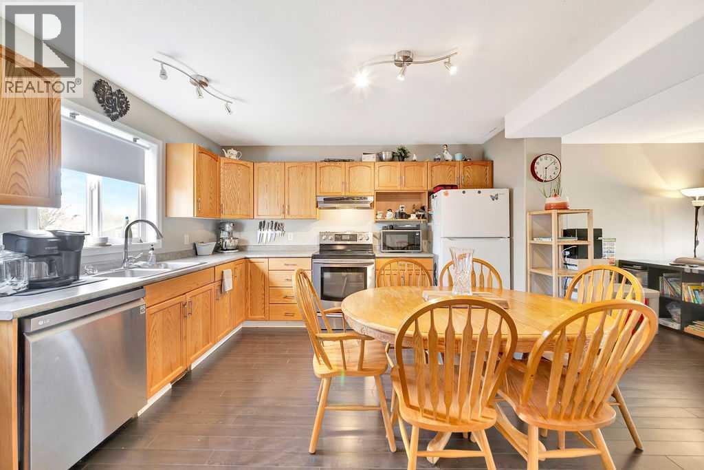 5121 23A Street - 11
