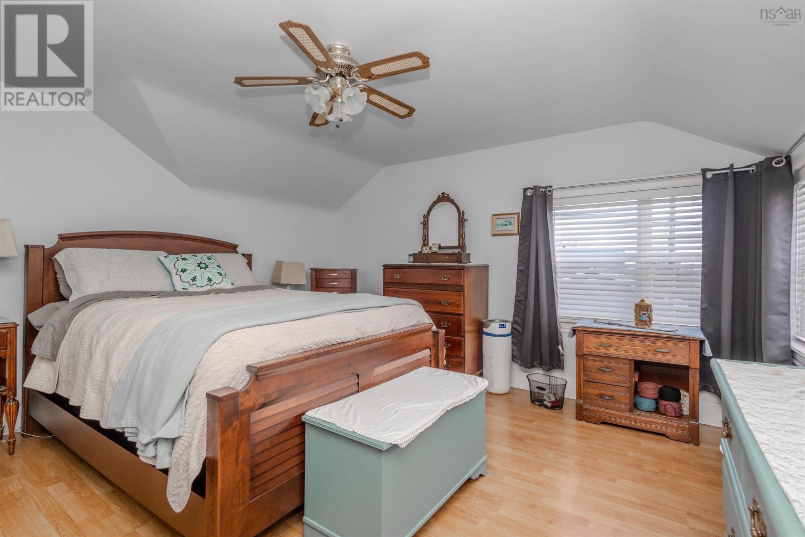 340 King Edward Street - 27