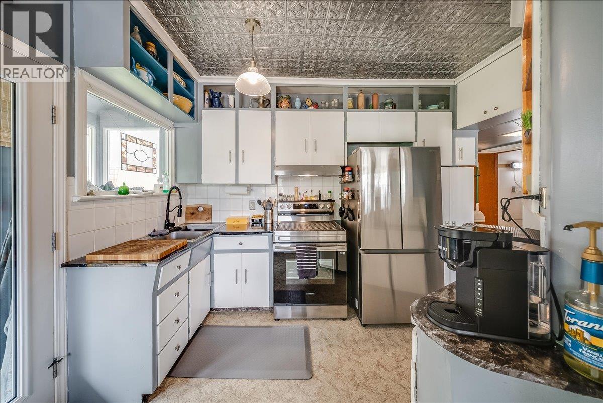490 Austad Lane, Trail