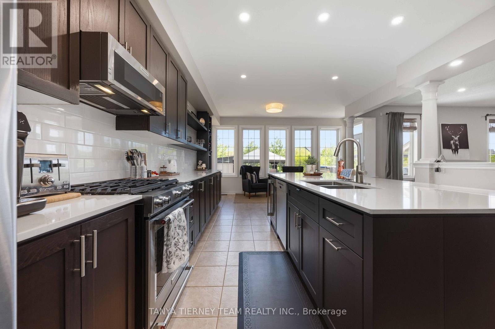 303 CACHET BOULEVARD - 13