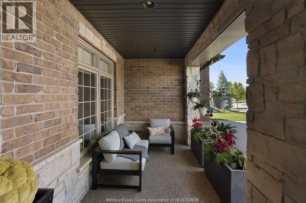 4076 ST. FRANCIS - 4